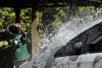 The Do’s and Don’ts of Car Washing