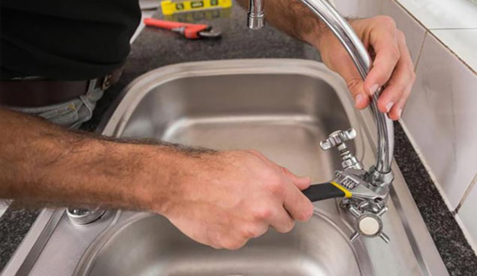Leaky Faucet & Fixtures Service